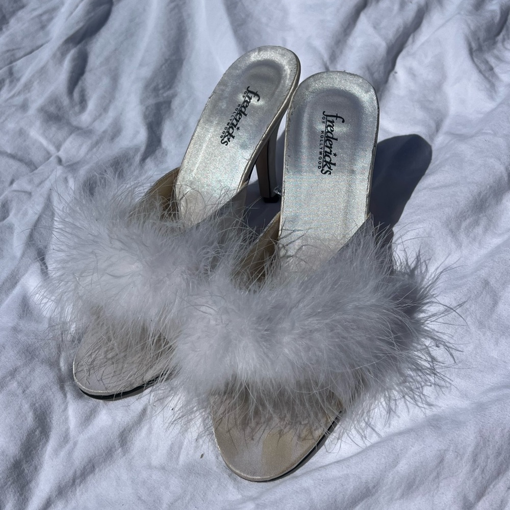 Vintage Boudoir Heel
